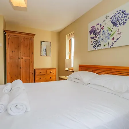 Braeside بيت للعطل كونيستون